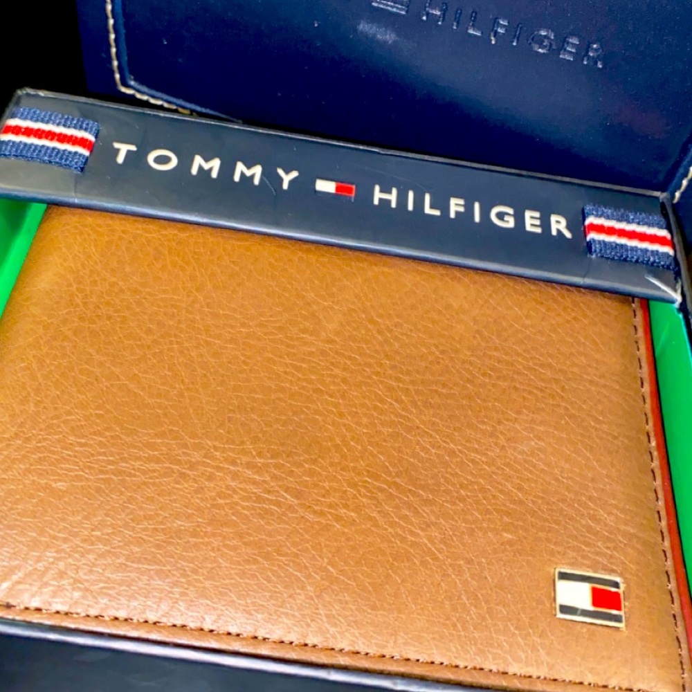 MENS BROWN LEATHER TOMMY HILFIGER WALLET